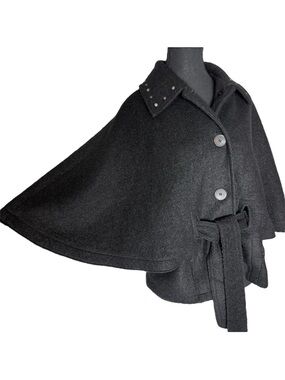 NOVELTI BY AJG Black Wool Cape Jacket Button Closure Tie Belt Stud Collar Medium